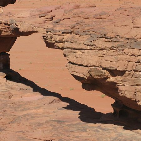 Wadi Rum Time Camp Экстерьер фото